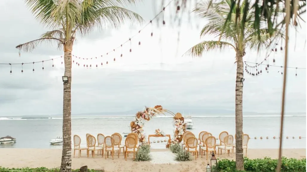 Beach Wedding & Ceremony Area — gallery